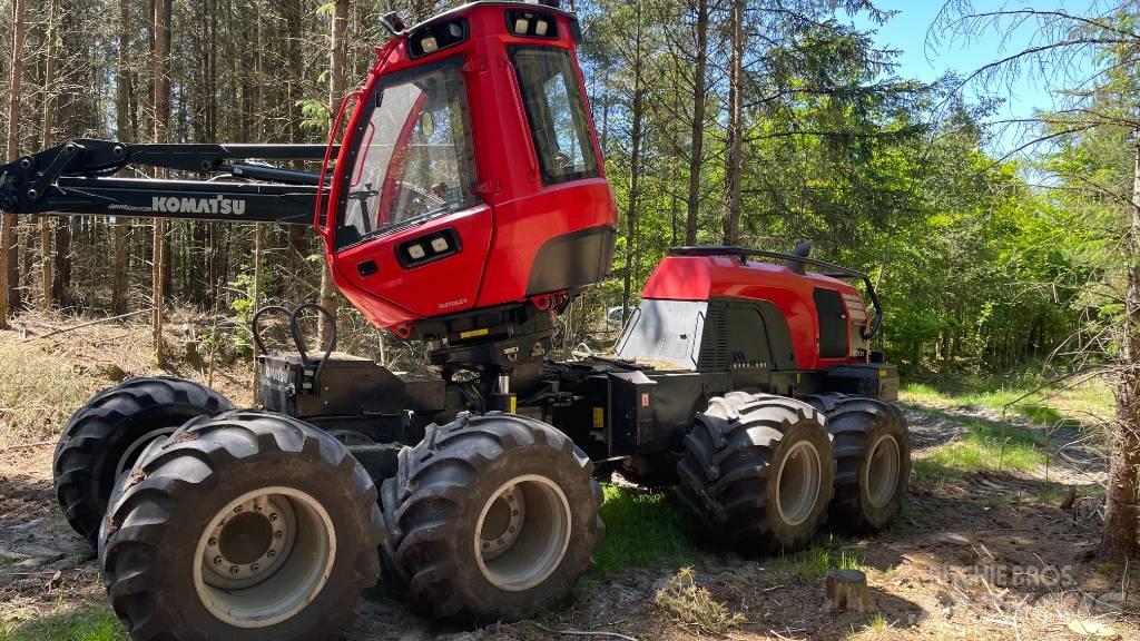 Komatsu 931 XC Biçerdöverler