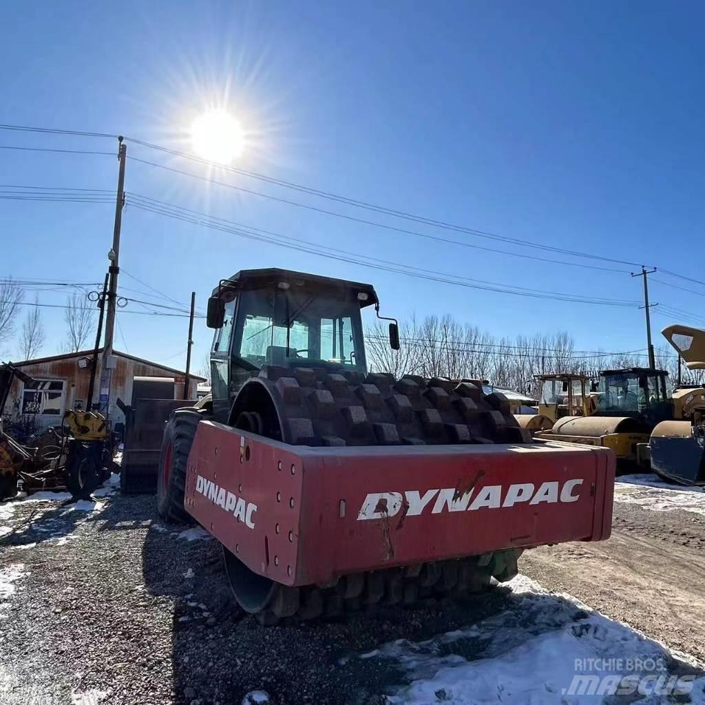 Dynapack CA702 Tek tamburlu silindirler