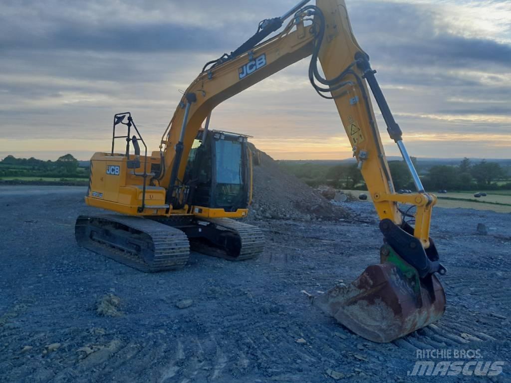 JCB 131 X Paletli ekskavatörler