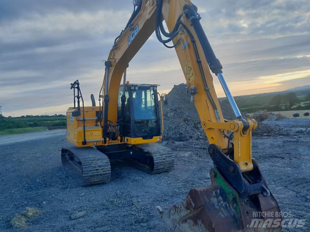 JCB 131 X Paletli ekskavatörler
