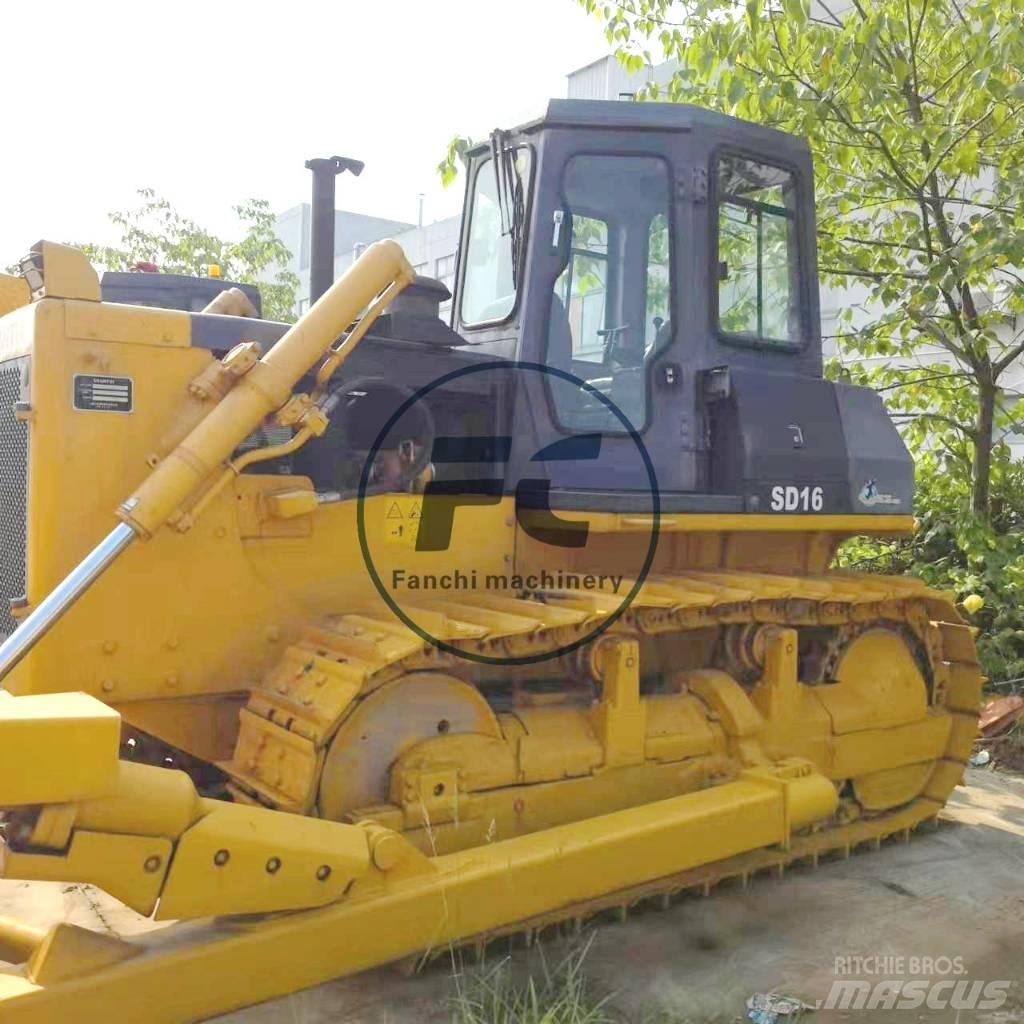Shantui SD 16 Paletli dozerler