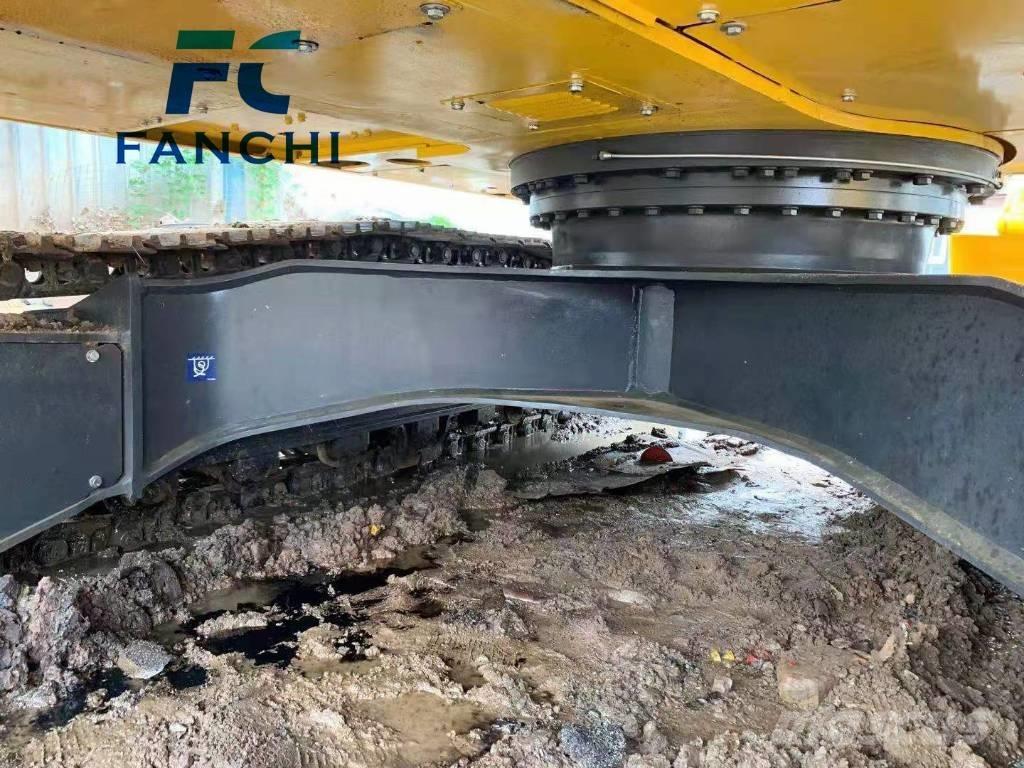 Komatsu PC 220 Paletli ekskavatörler