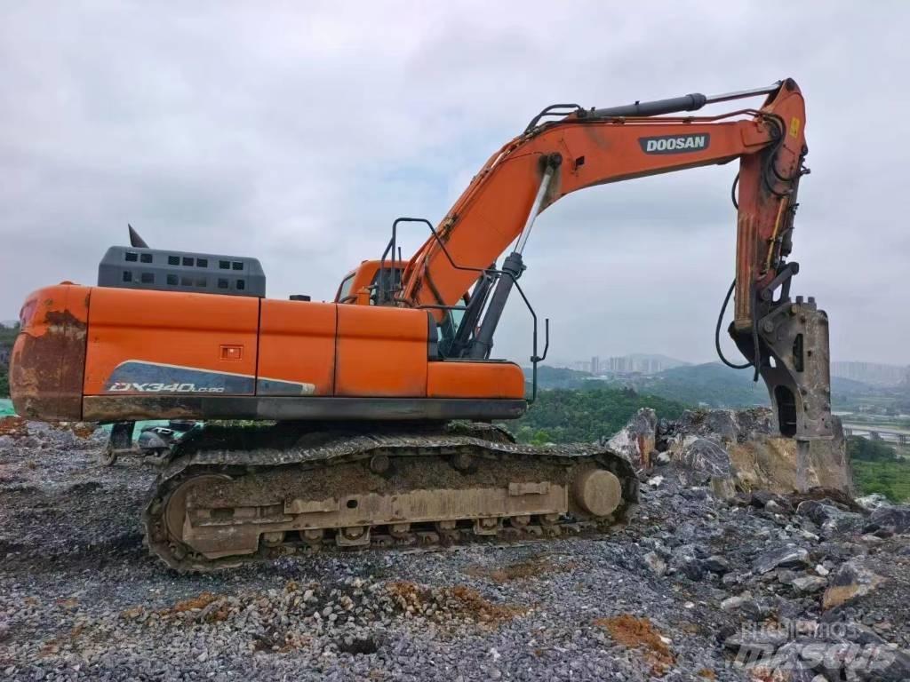 Doosan DX 340 LC-9C Paletli ekskavatörler
