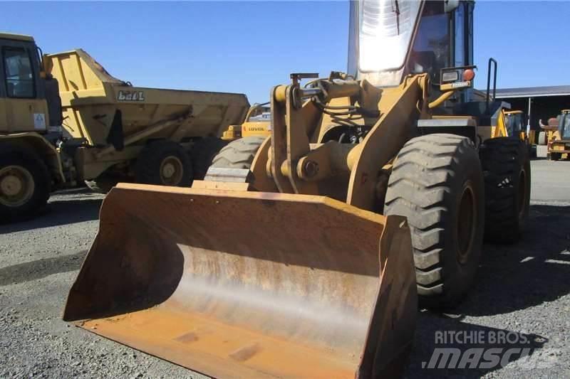 Furukawa FL325-I Tekerlekli yükleyiciler