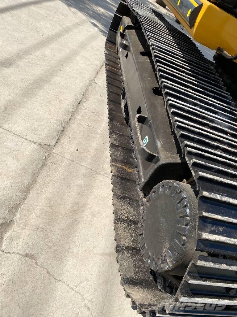 CAT 320 D Paletli ekskavatörler