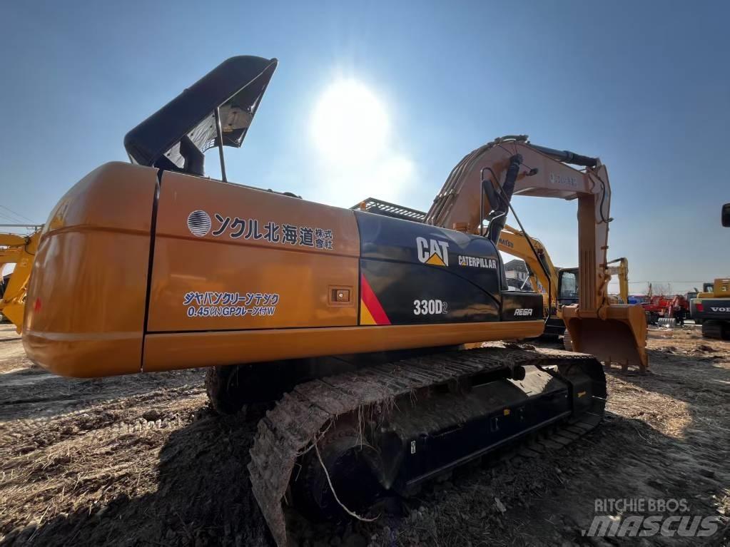 CAT CAT330D2 Midi ekskavatörler 7 - 12 t