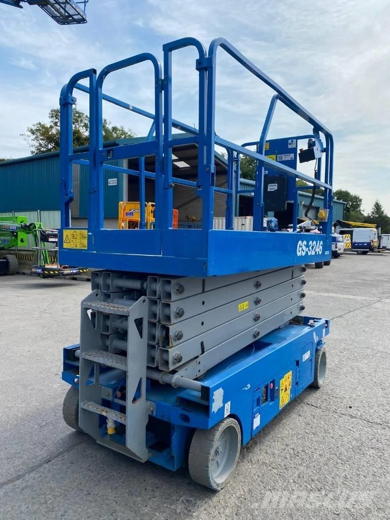 Genie GS 3246 Makasli platformlar