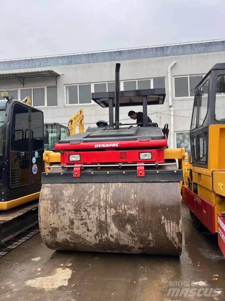 Dynapac CC 522 Çift tamburlu silindirler