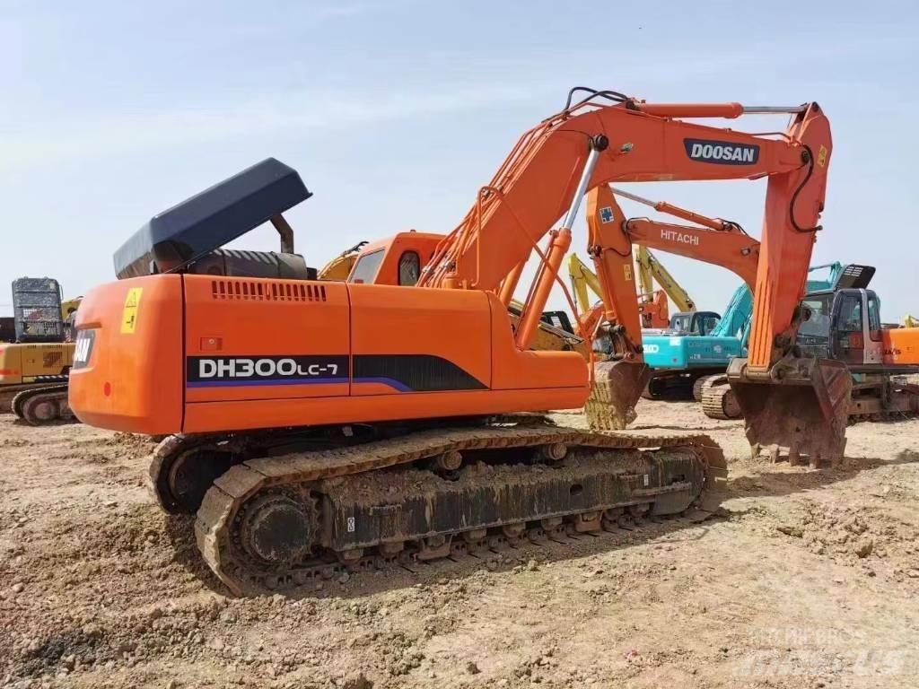 Doosan DH300LC-7 Paletli ekskavatörler