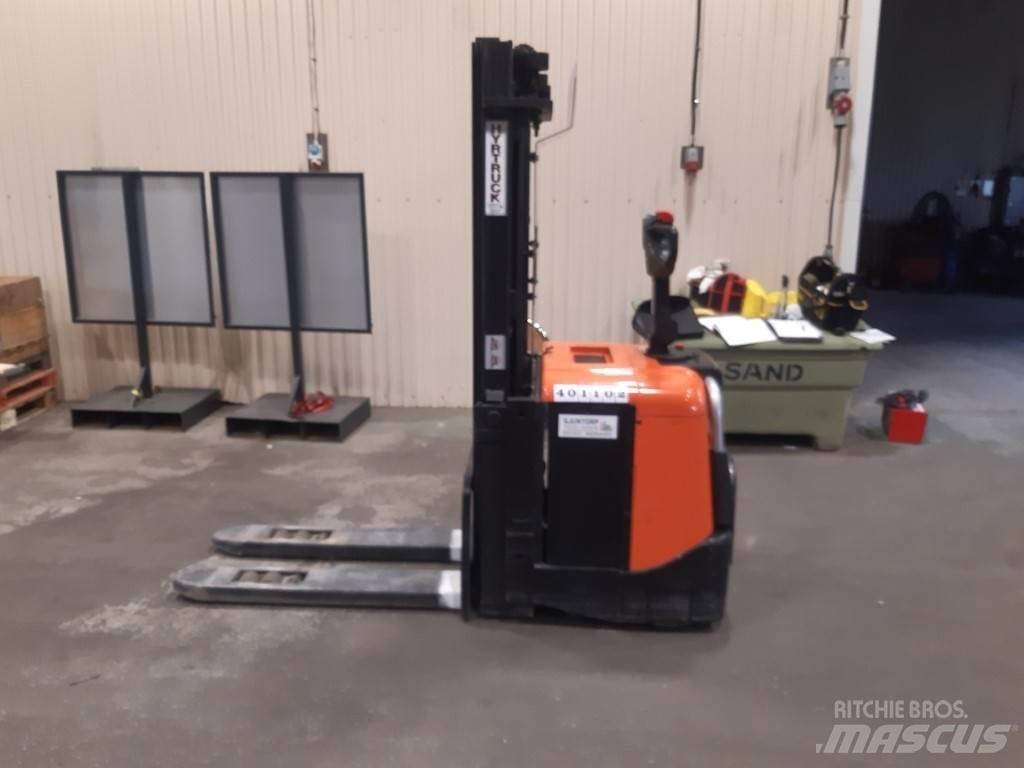 BT SPE125L Yaya kumandali istif makinasi