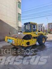  BW 220D-40 Tek tamburlu silindirler