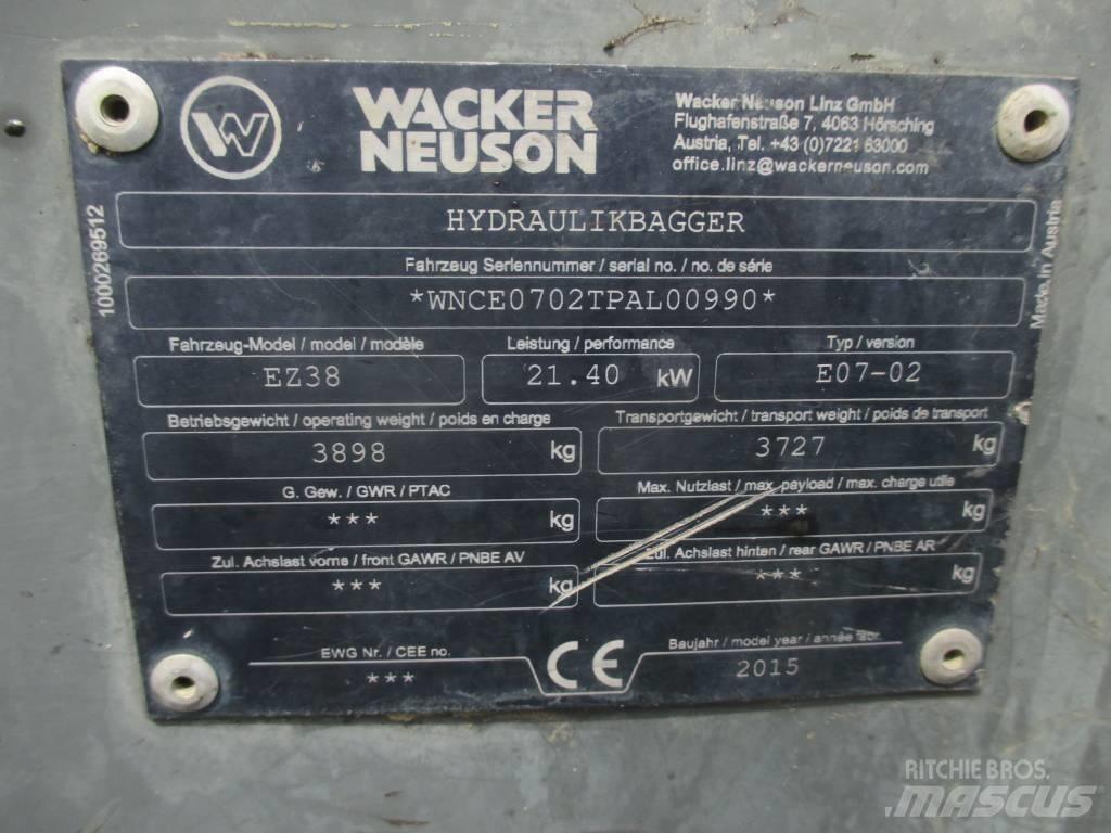 Wacker Neuson EZ 38 Paletli ekskavatörler