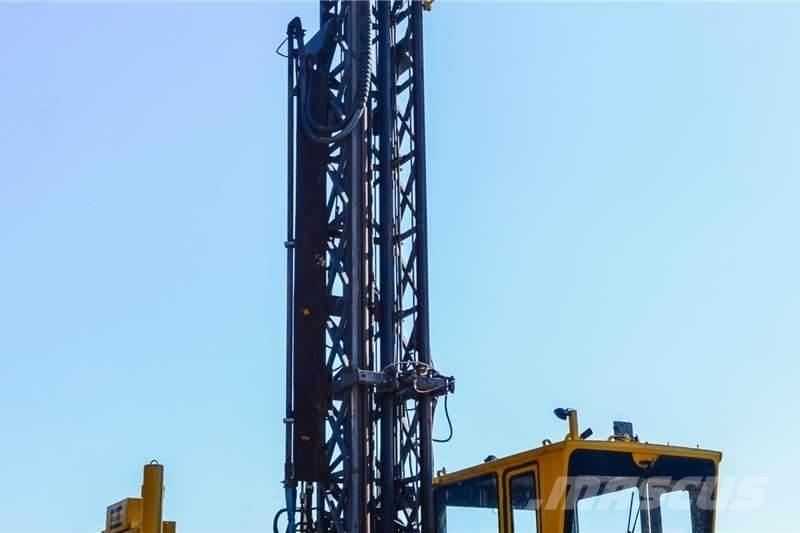 Atlas Copco DM30 Sondaj kuleleri
