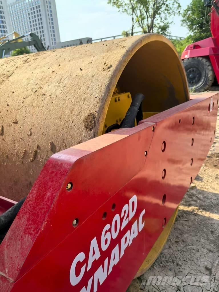 Dynapac CA 602 D Tek tamburlu silindirler