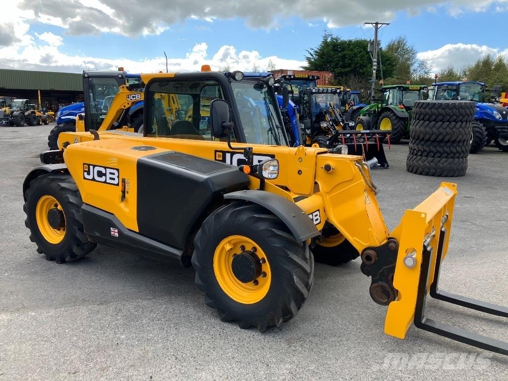 JCB 525-60 Agri Plus Tarimsal teleskopik yükleyiciler