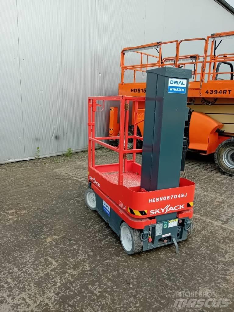 SkyJack SJ 16 Personel Platformları ve Cephe Asansörleri