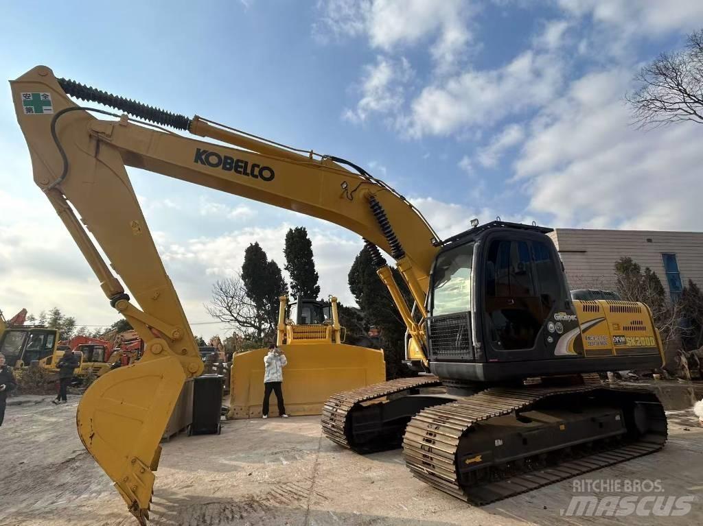 Kobelco SK 200D Paletli ekskavatörler