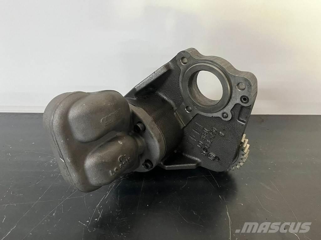 Liebherr Olie pomp Diger aksam