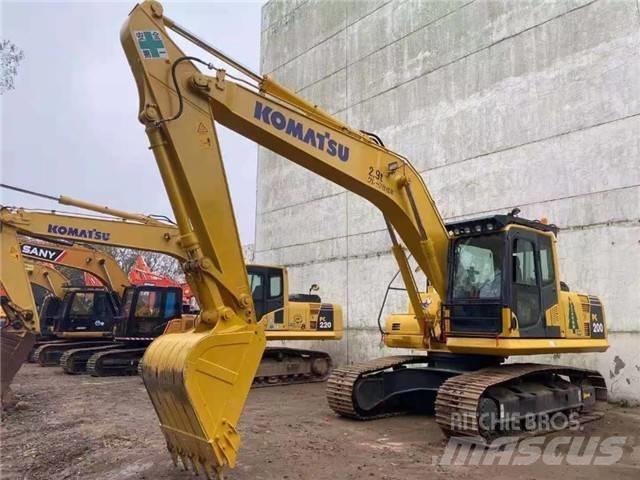 Komatsu PC 200 Paletli ekskavatörler