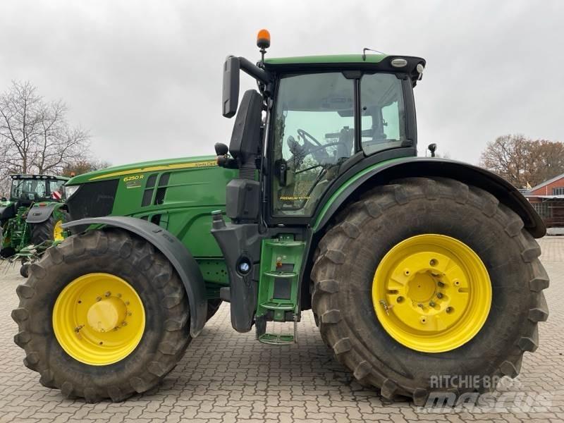 John Deere 6250R Traktörler