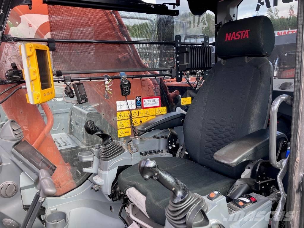 Hitachi ZX 300 LC-7 Paletli ekskavatörler