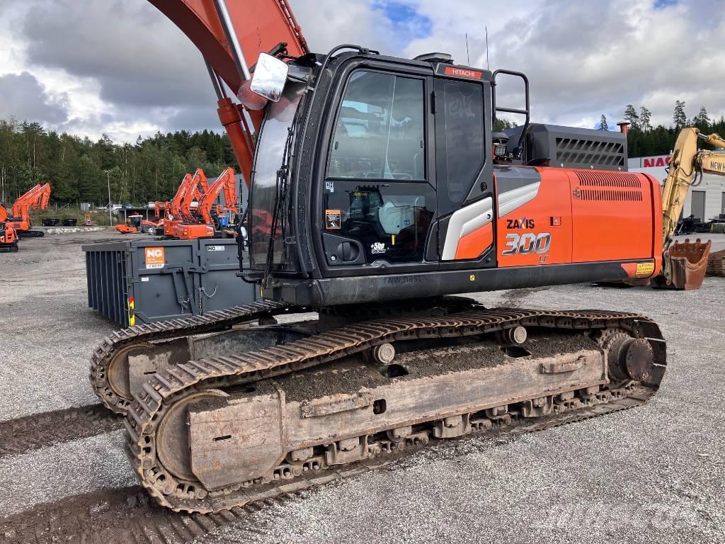 Hitachi ZX 300 LC-7 Paletli ekskavatörler
