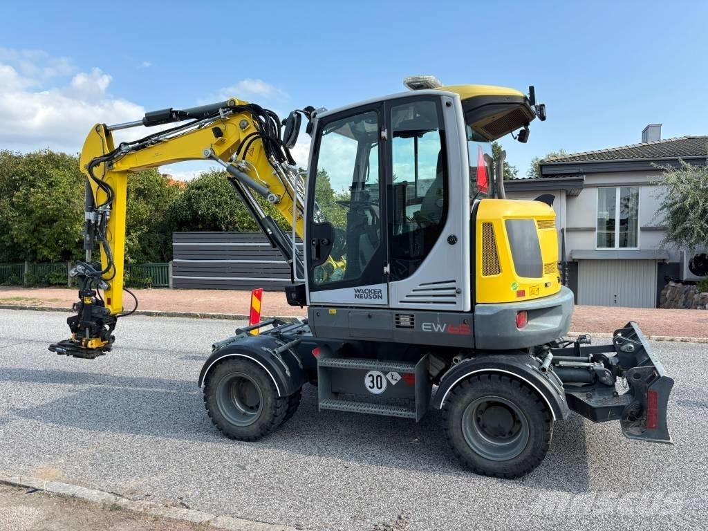 Wacker Neuson EW 65 Lastik tekerli ekskavatörler
