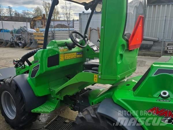 Avant 860 i Skid steer loderler