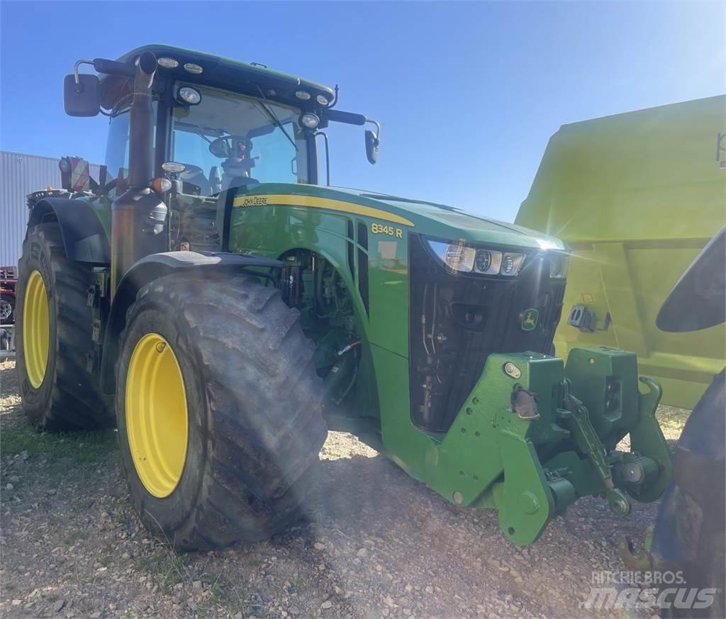 John Deere 8345 R Traktörler