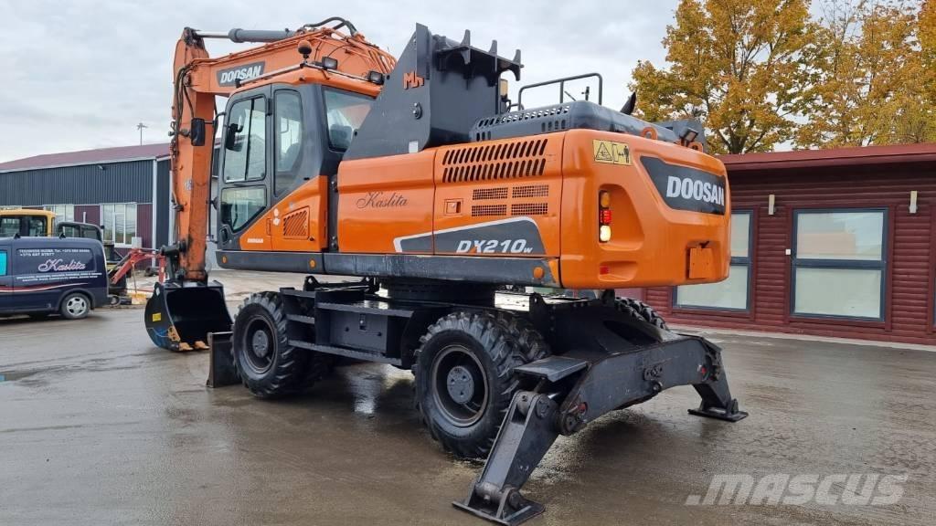Doosan DX 210 W - 5 Lastik tekerli ekskavatörler