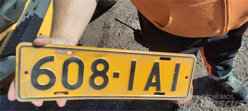 Volvo EW180C Lastik tekerli ekskavatörler