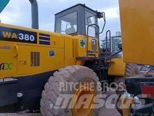 Komatsu WA 380 Tekerlekli yükleyiciler