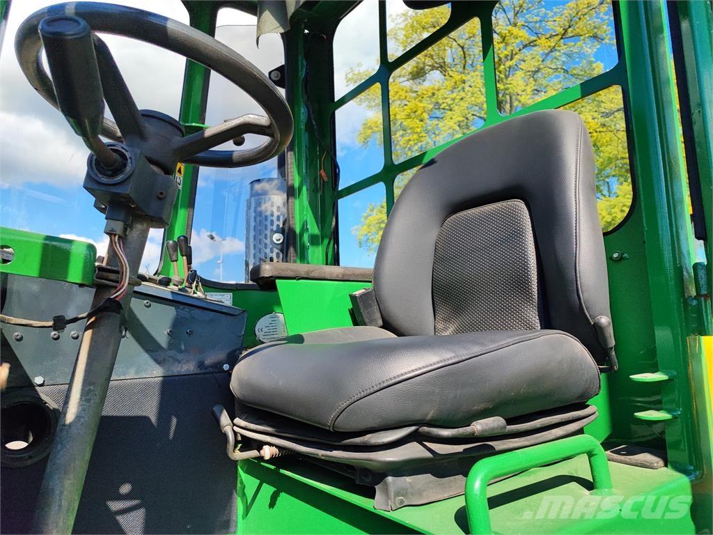 Combilift C4000 4 yönlü reach truck