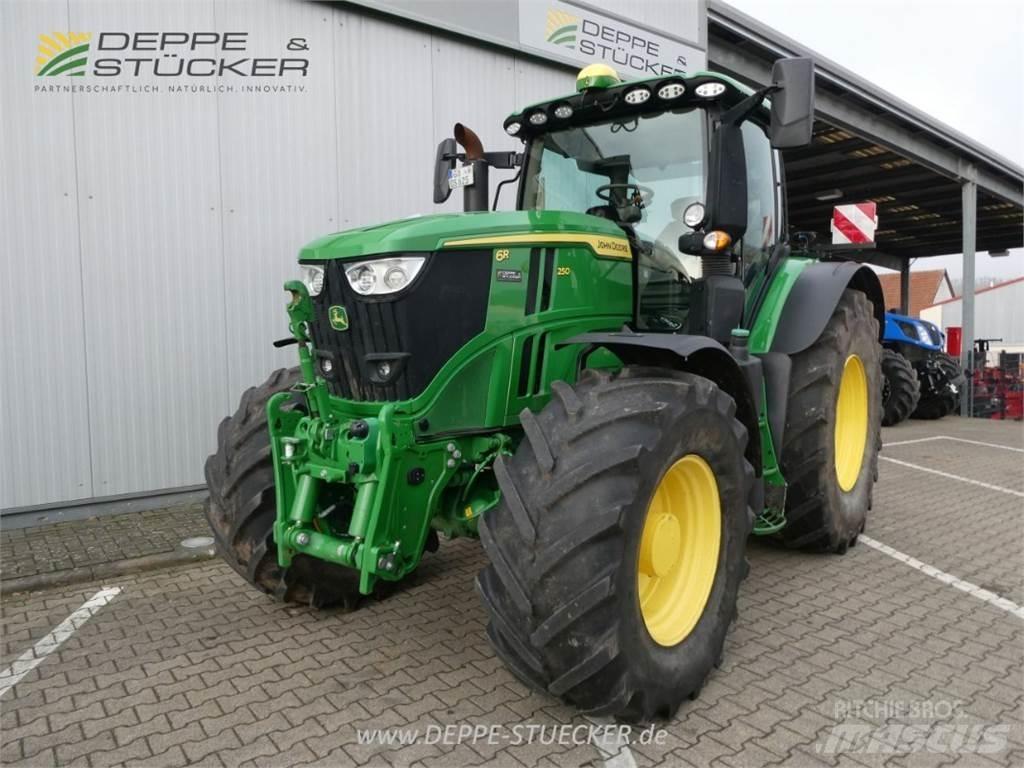 John Deere 6R 250 Traktörler