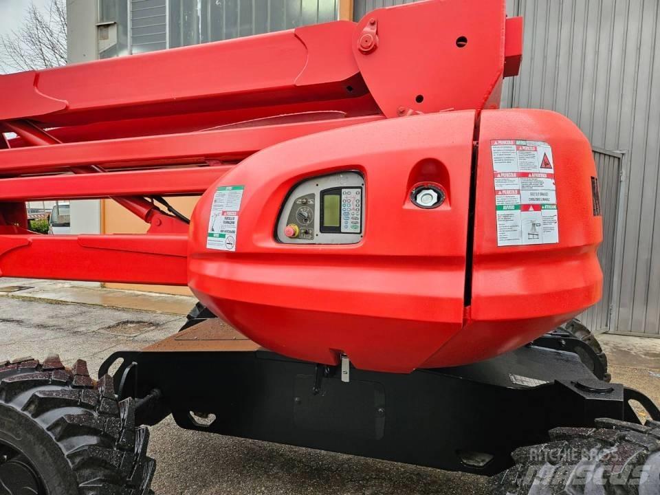 Manitou 160 ATJ Körüklü personel platformları