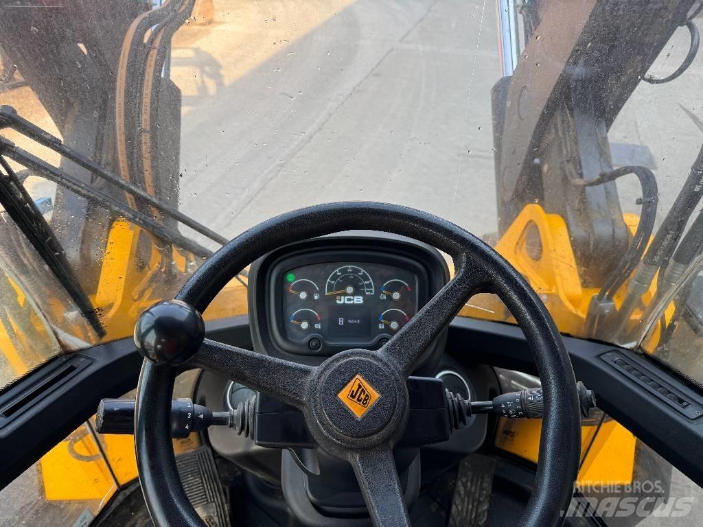 JCB 437 HT Agri Çok amaçlı yükleyiciler