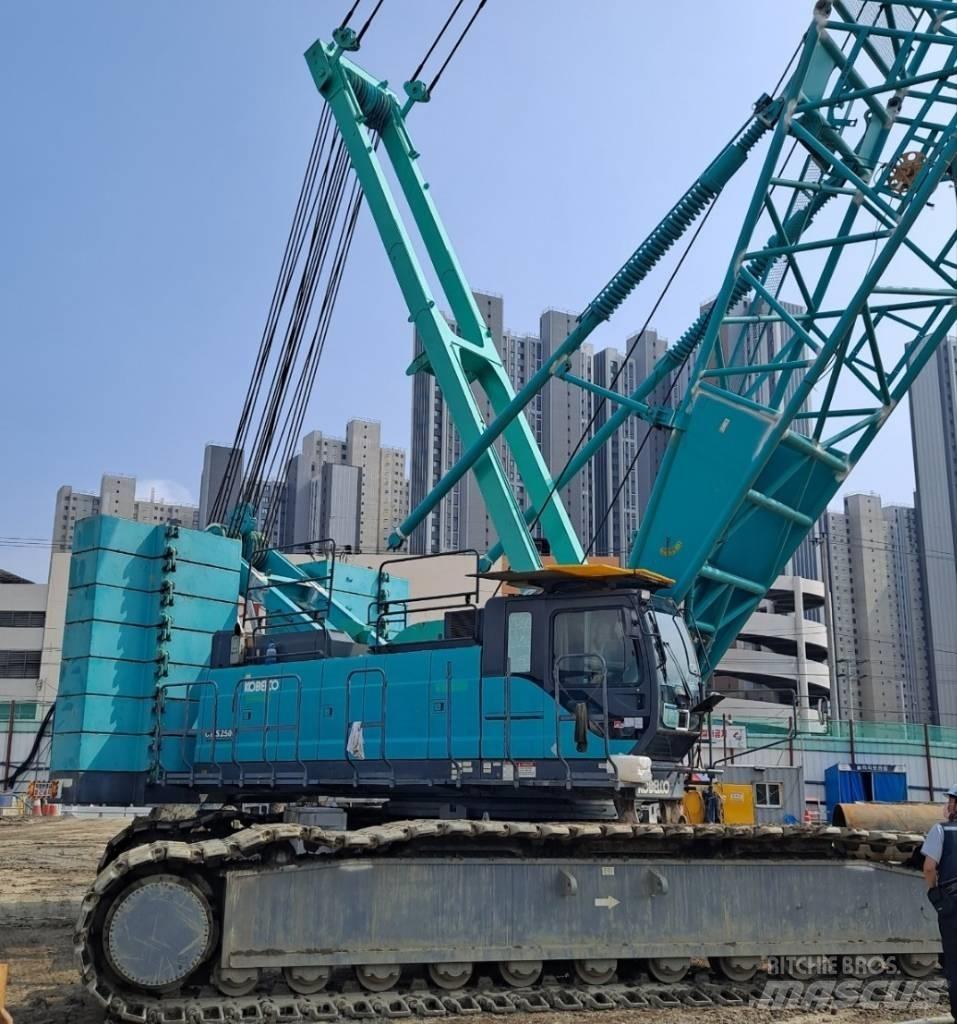 Kobelco CKS 2500 Paletli vinçler