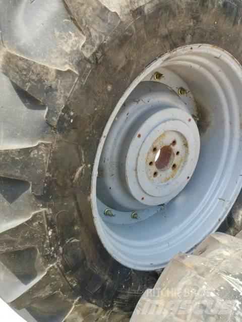 Michelin 20.8R38 Tekerlekler