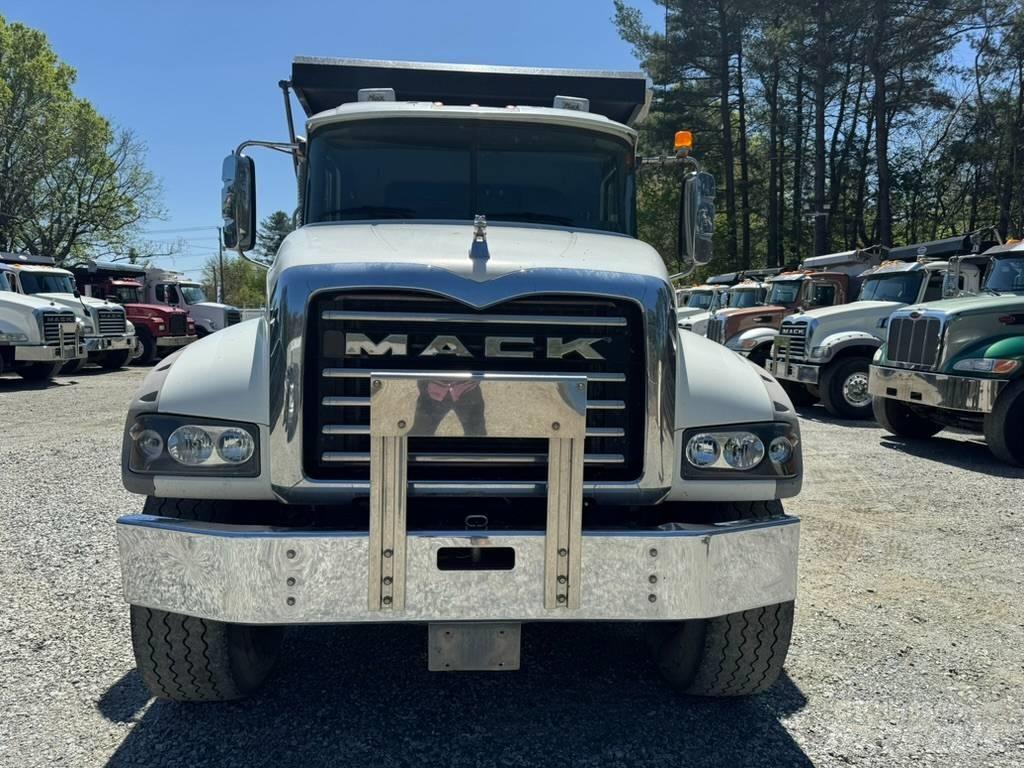Mack GU713 Damperli kamyonlar