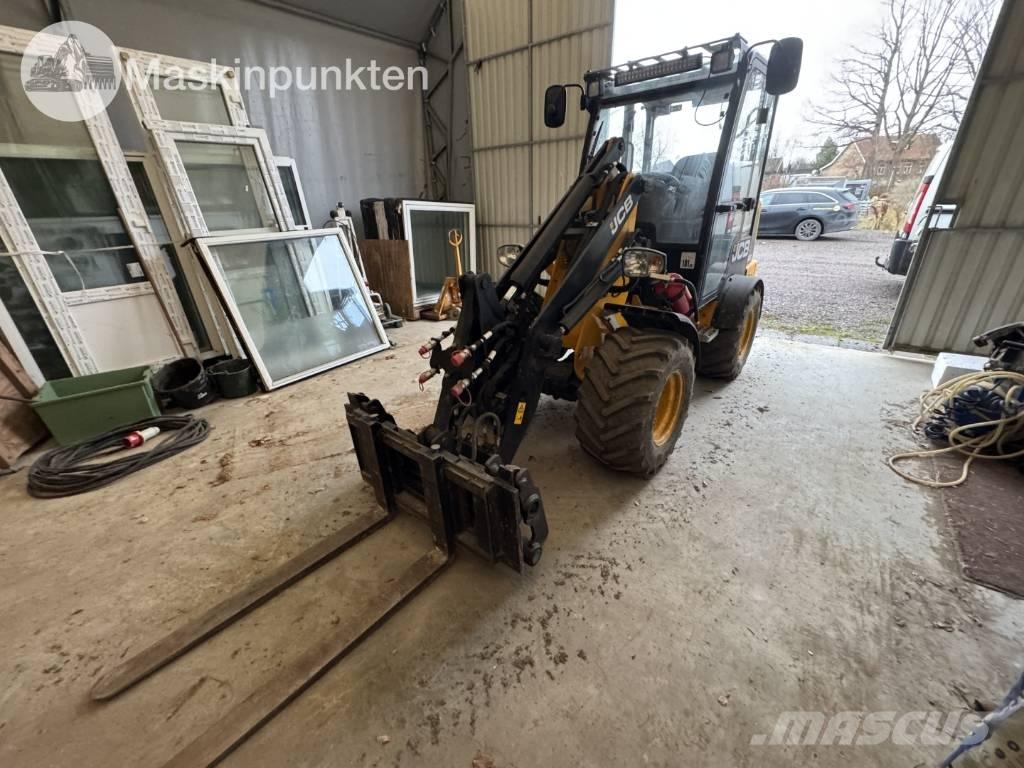 JCB 403 Tekerlekli yükleyiciler