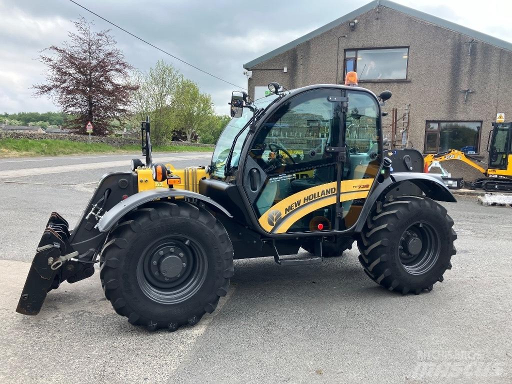 New Holland TH7.32 Tarimsal teleskopik yükleyiciler