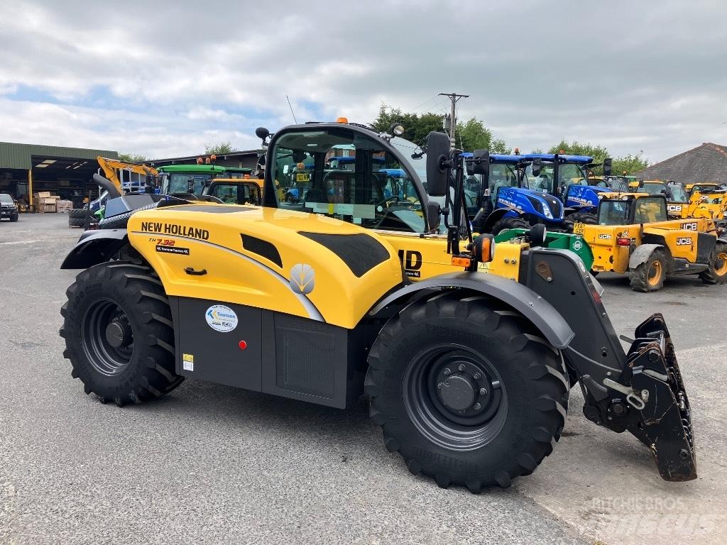 New Holland TH7.32 Tarimsal teleskopik yükleyiciler