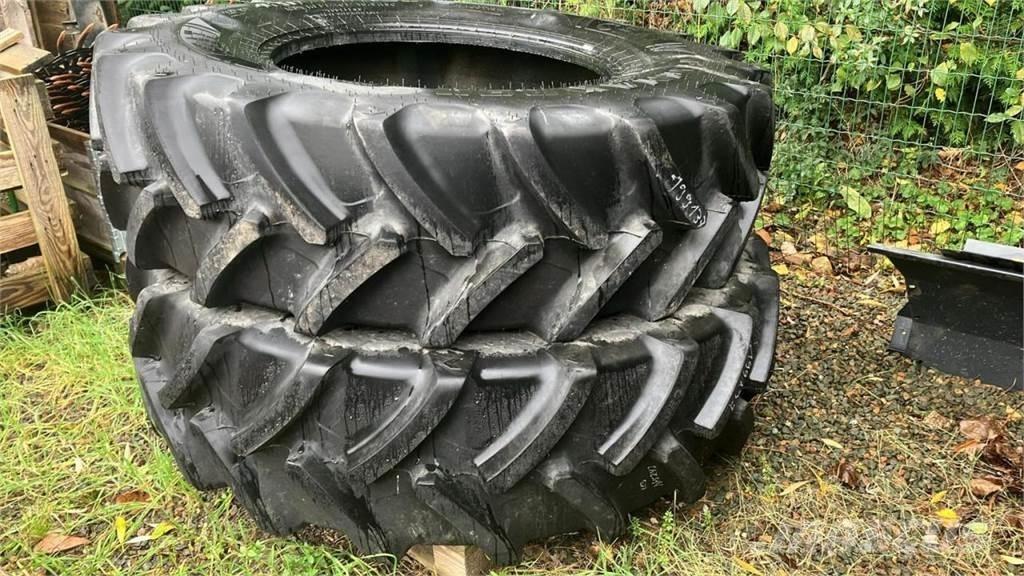 Ceat 420/90R30 Tekerlekler