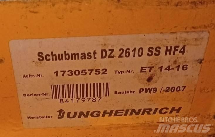 Jungheinrich ETV 214 Reach truck - depo içi istif araçları