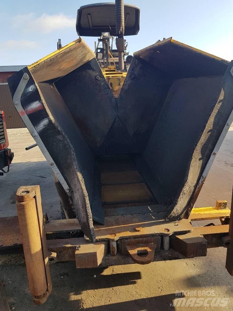 Volvo TITAN 2820 Asfalt sericiler
