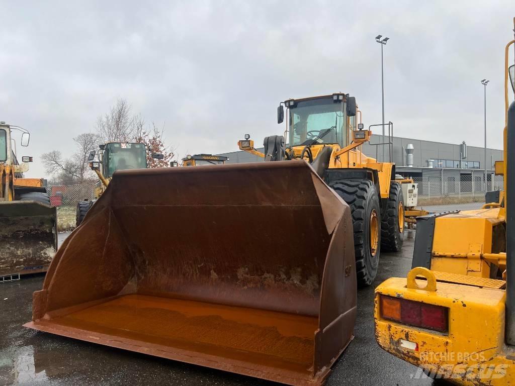 Volvo L 220 E Tekerlekli yükleyiciler