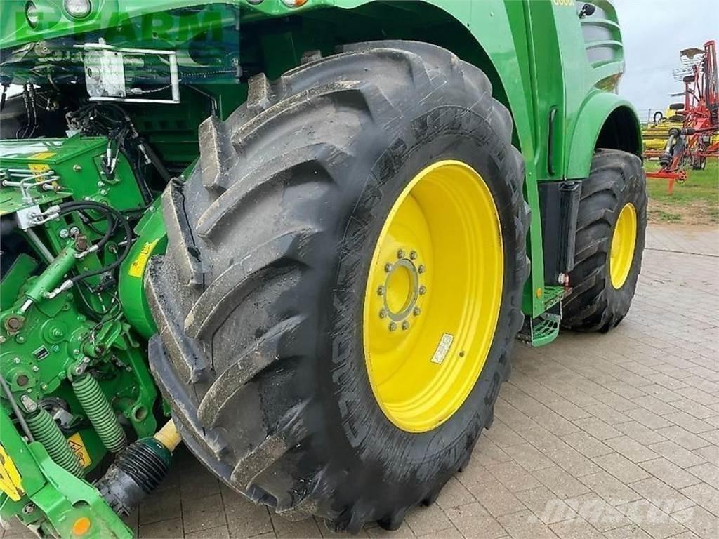 John Deere 8600 Kendi yürür silaj makinalari