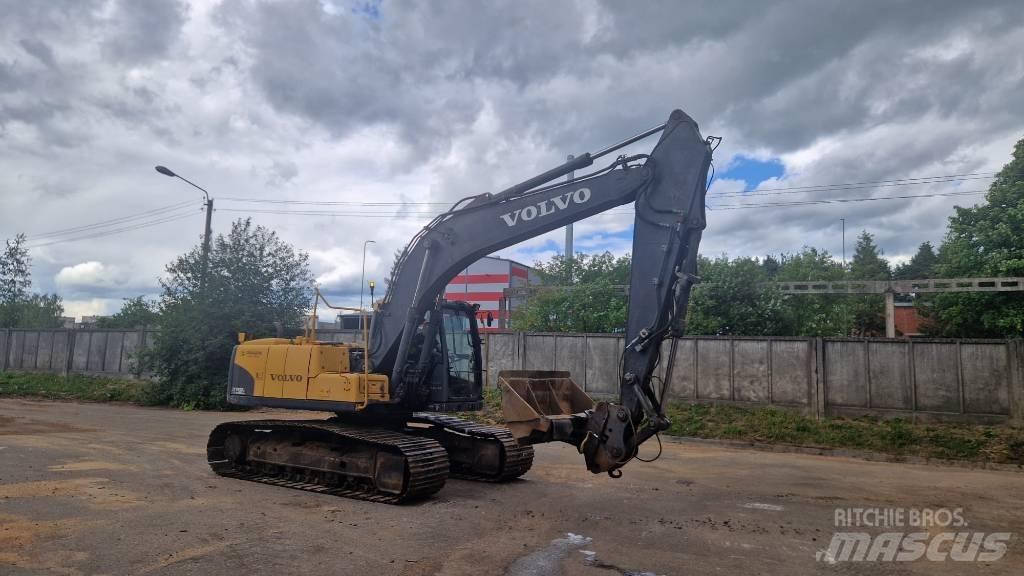 Volvo EC180CL Paletli ekskavatörler