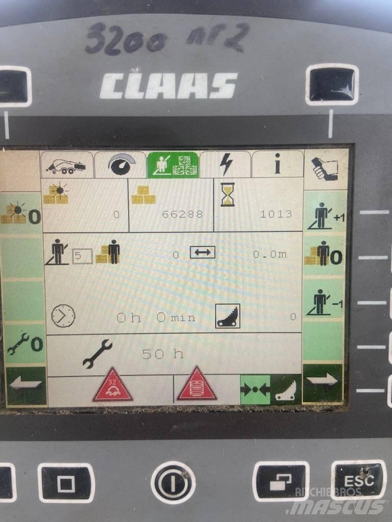 CLAAS Qvadrant 3200 Küp balya makinalari