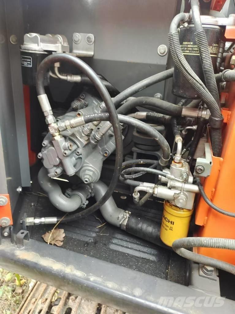 Hitachi ZX 70 Midi ekskavatörler 7 - 12 t